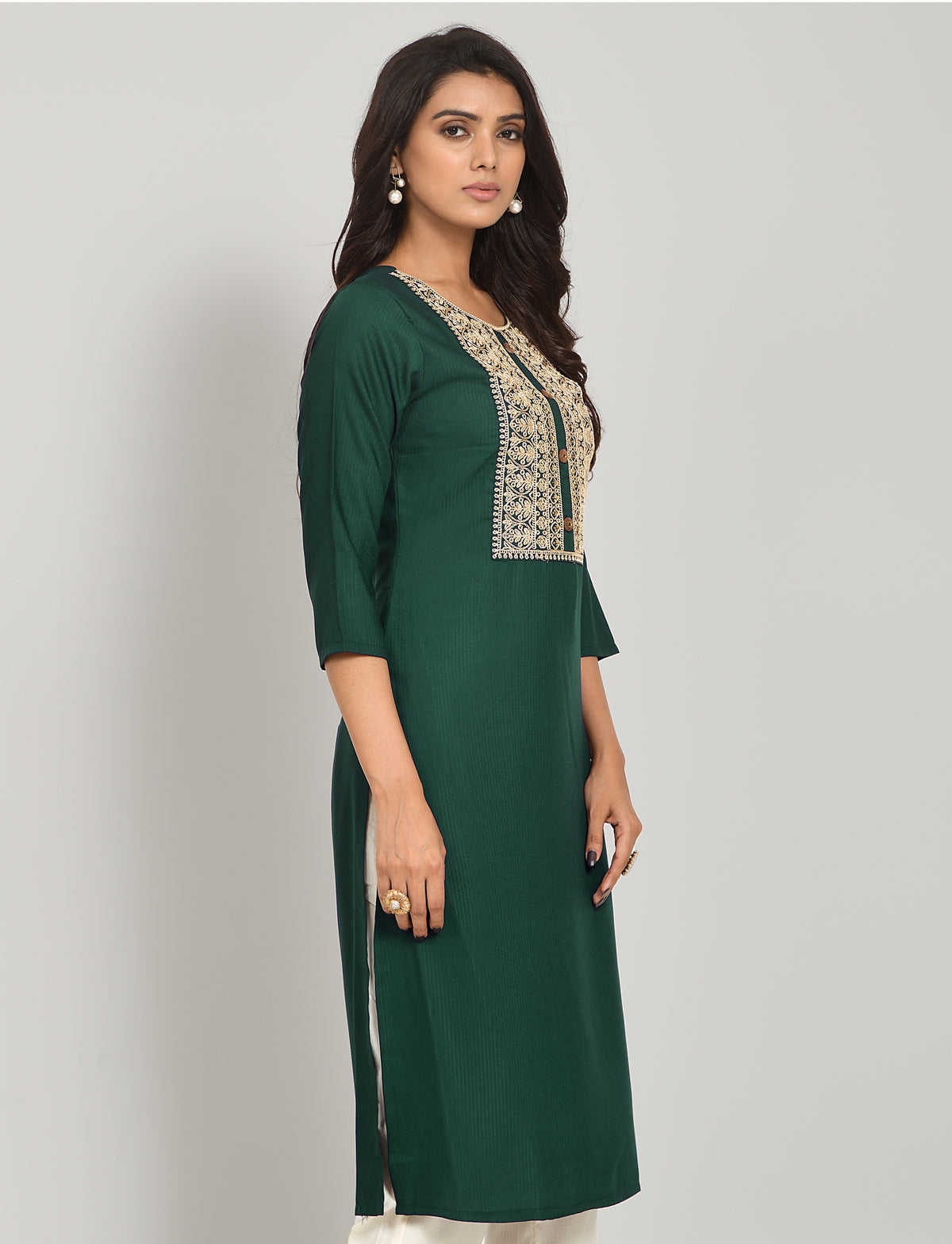 Buy Trendy Green Kurtas Online in India - Joshindia