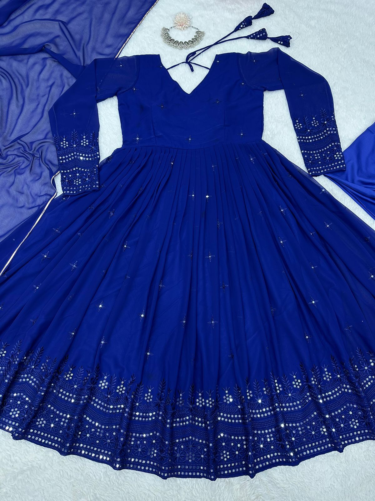 Buy Blue Kurtas Sets online in India - Joshindia