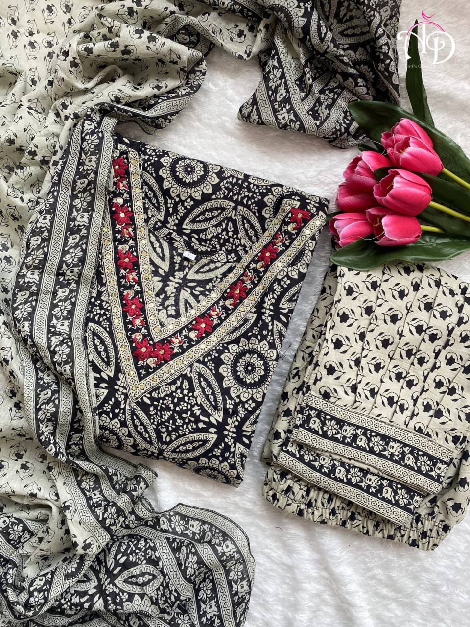 Low Price Offer on Kurtas & Kurtis for Women - Joshindia