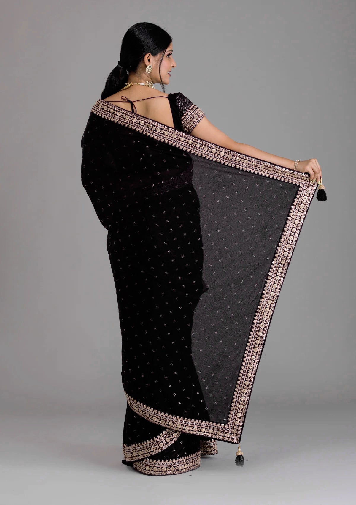 Black Saree - Black Designer Sarees Online - JOSHINDIA - Joshindia