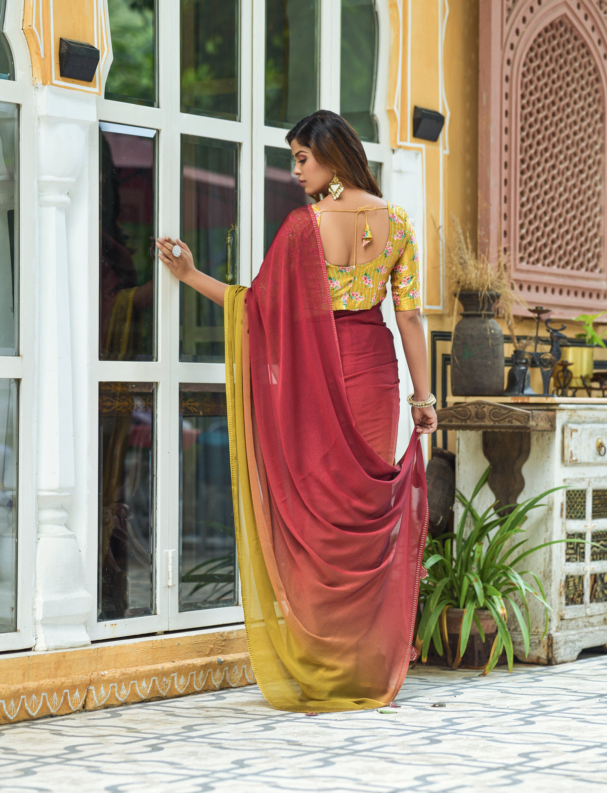 Buy Trendy Maroon Saree Online in India - Joshindia