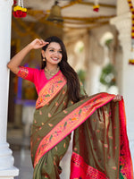 Woven Golden Border Design Silk Blend Paithani Saree