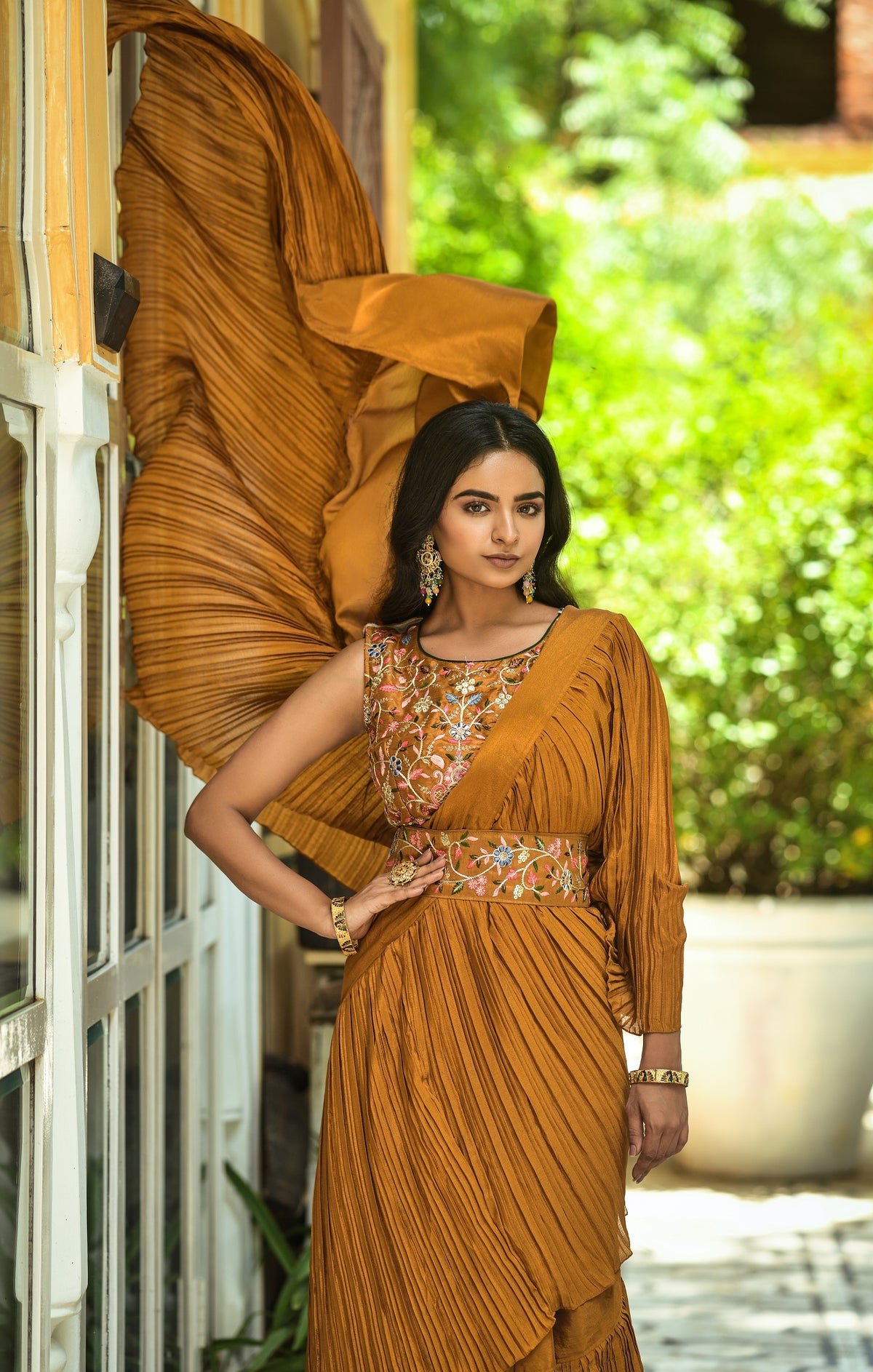 Buy Mustard Saree online in India - JOSHINDIA - Joshindia