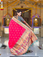Woven Golden Border Design Silk Blend Paithani Saree