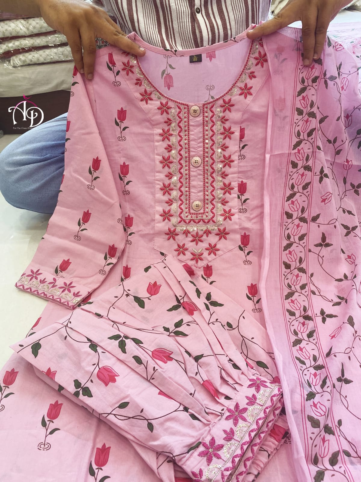Buy Pink Kurtas Sets online in India - Joshindia