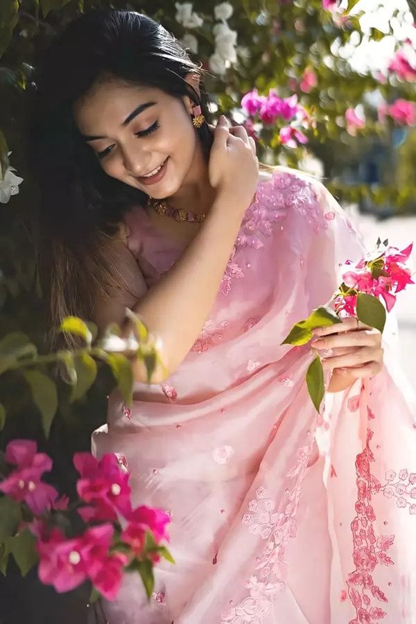 Buy Fancy Pink Saree for women Online - Joshindia