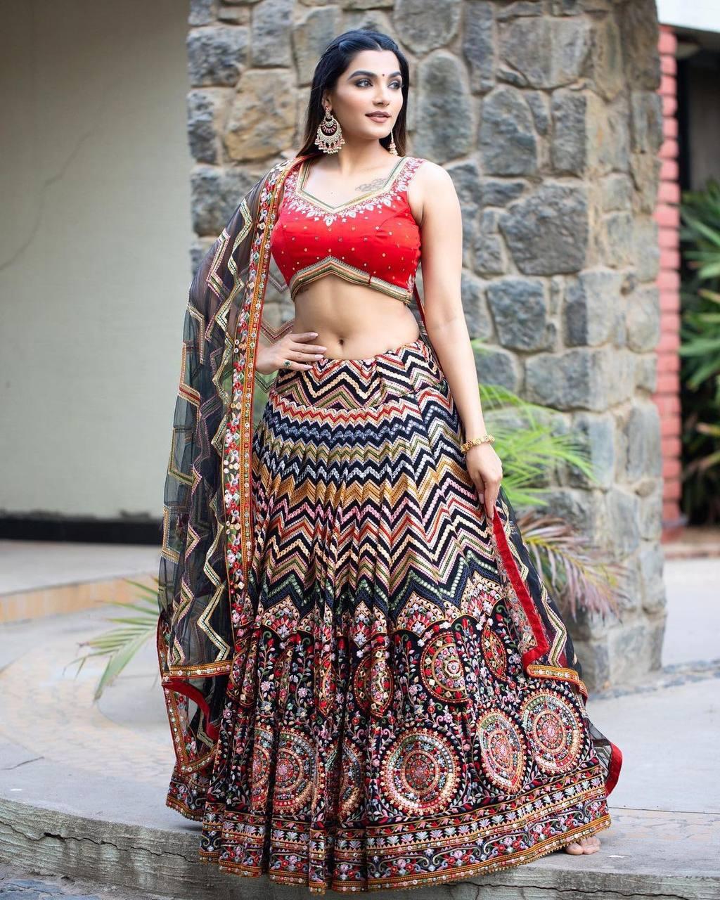 Buy Silk Lehenga Online in India - Joshindia
