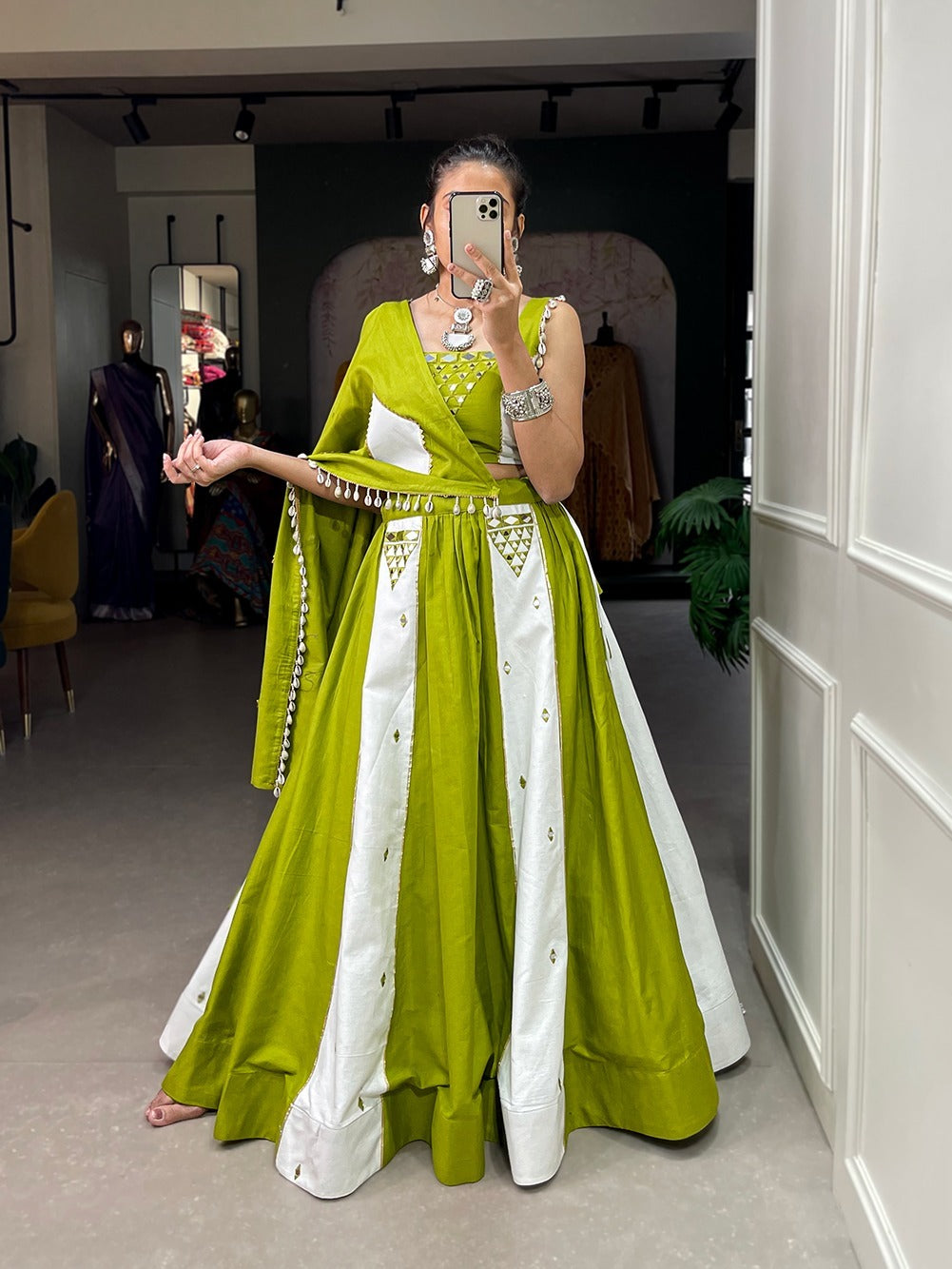 Give Your Navratri Look This Irresistible Mirror Work Lehenga - Joshindia