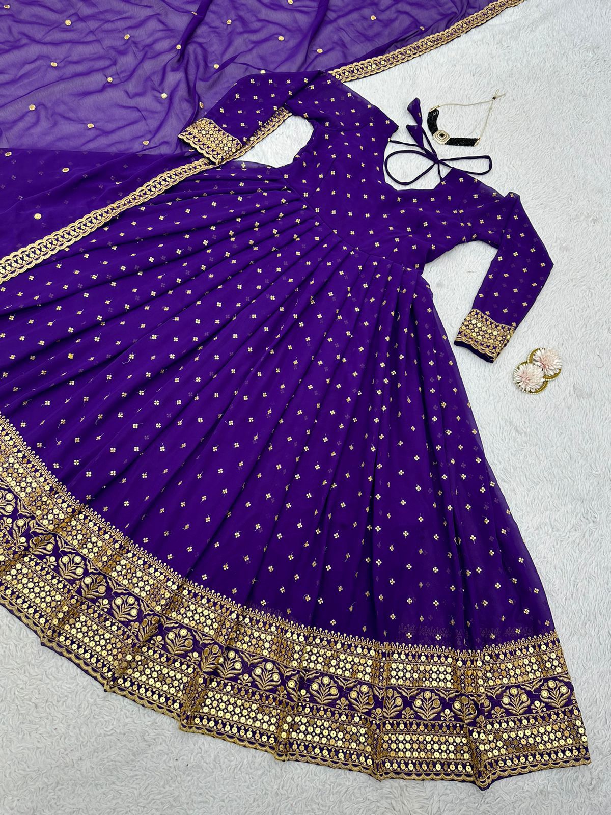 Buy Designer Kurtis Set for Women Online in India - Joshindia