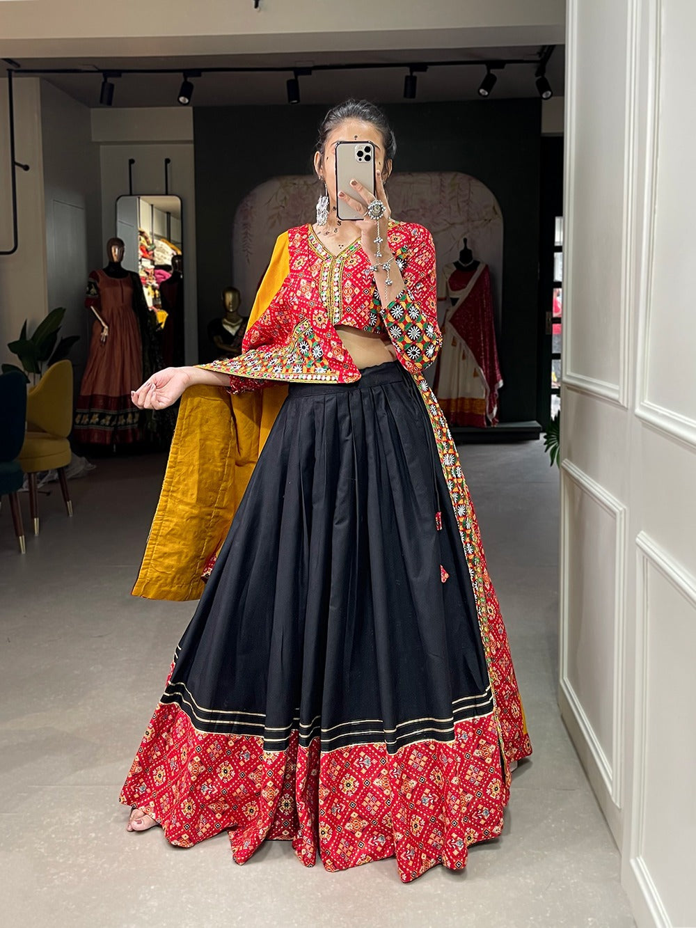 Buy Navratri Chaniya Choli Online - Joshindia
