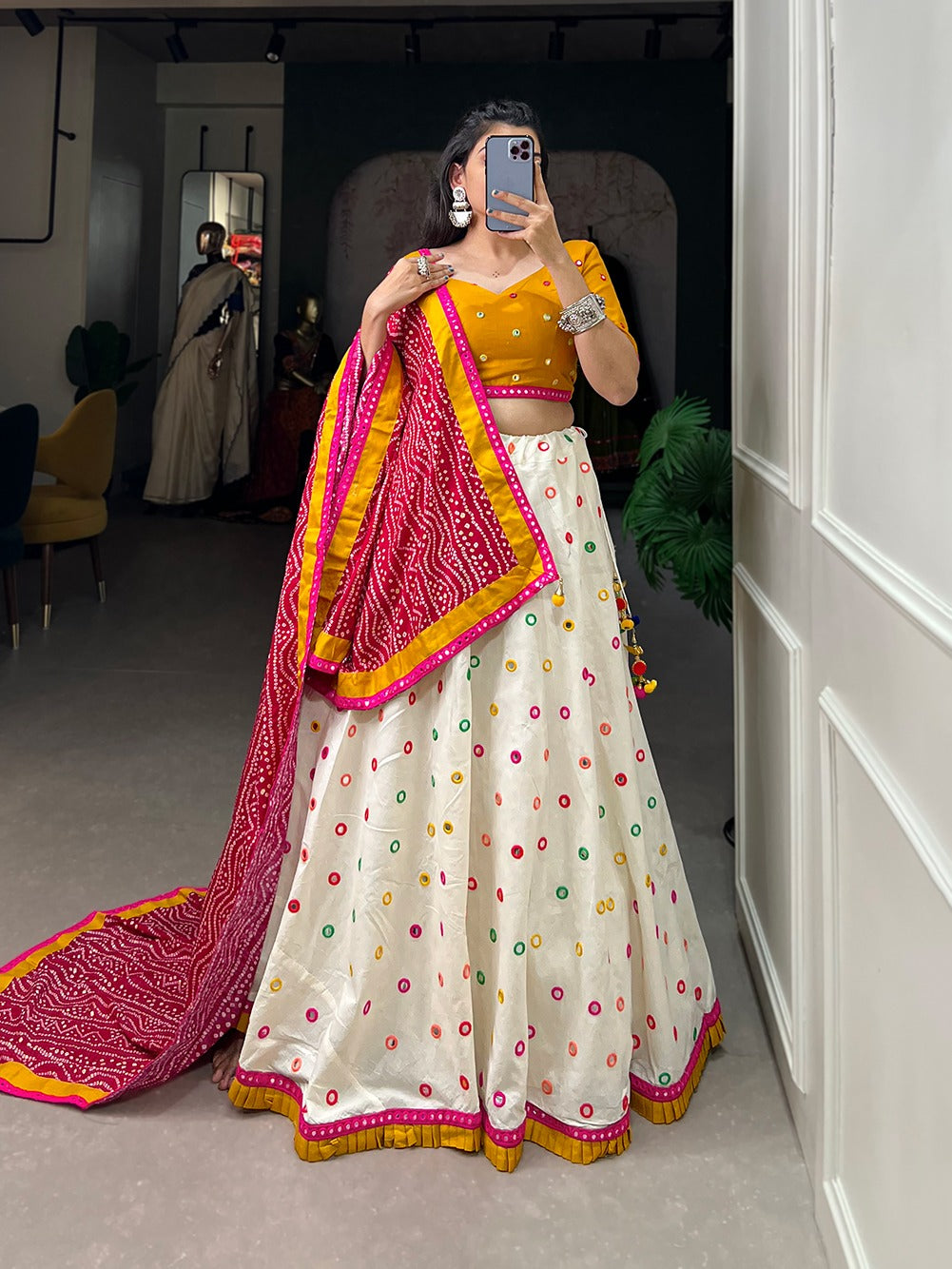 Buy Traditional Navratri Chaniya Choli Latest 2023 Designs - Joshindia