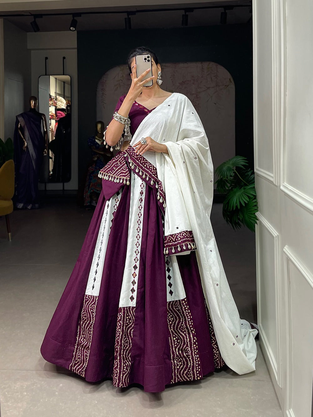 Buy Mirror Work Navratri Chaniya Choli Online - Joshindia