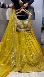 Buy Latest Collection of Designer Lehenga Choli Online - Joshindia