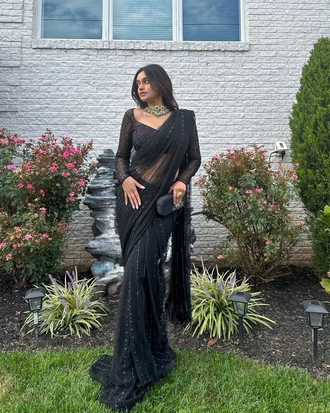 Black color beautiful Designer Soft Net Fabric Saree - Joshindia