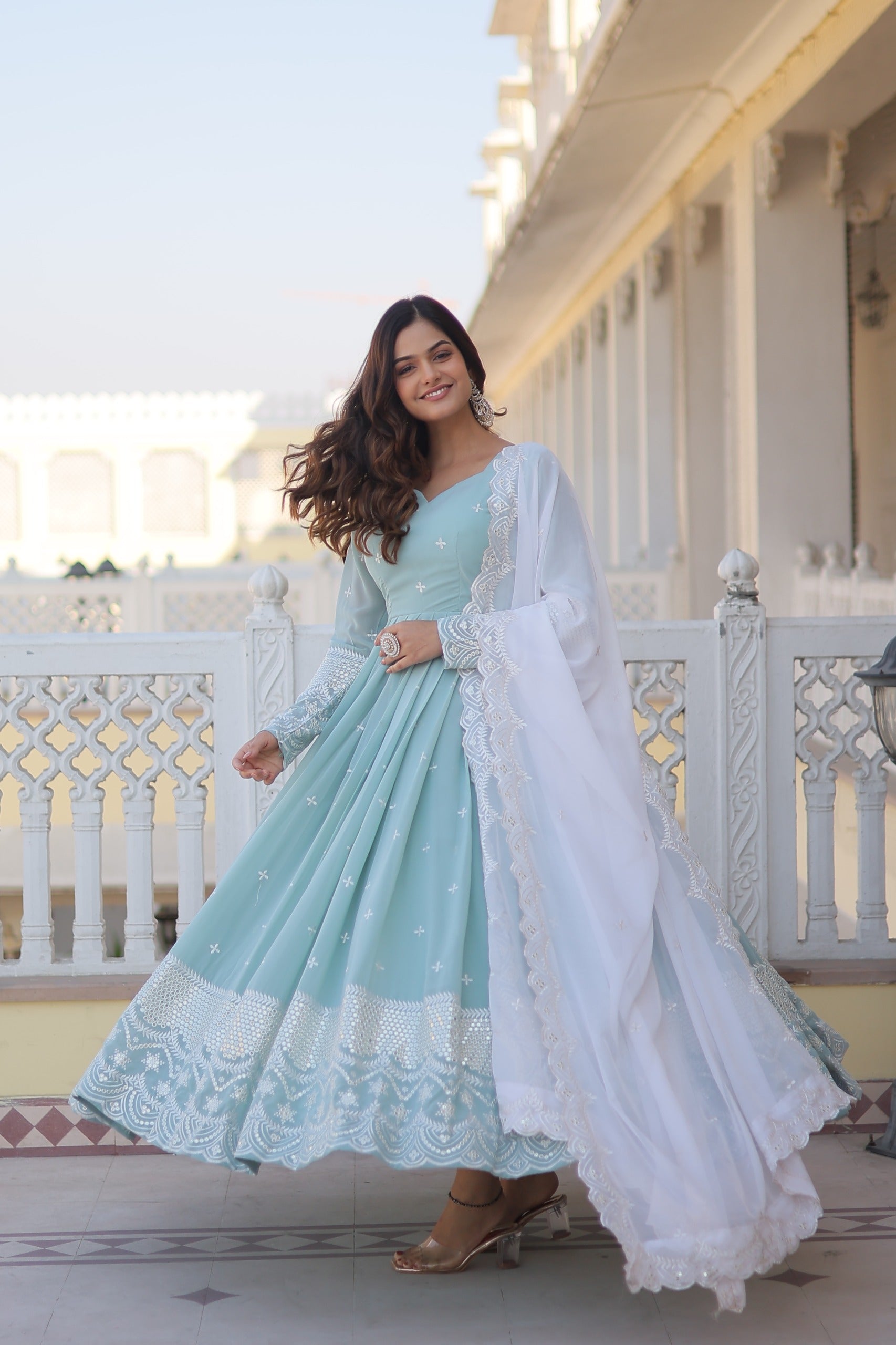Premium Designer Readymade Gown Online– Joshindia