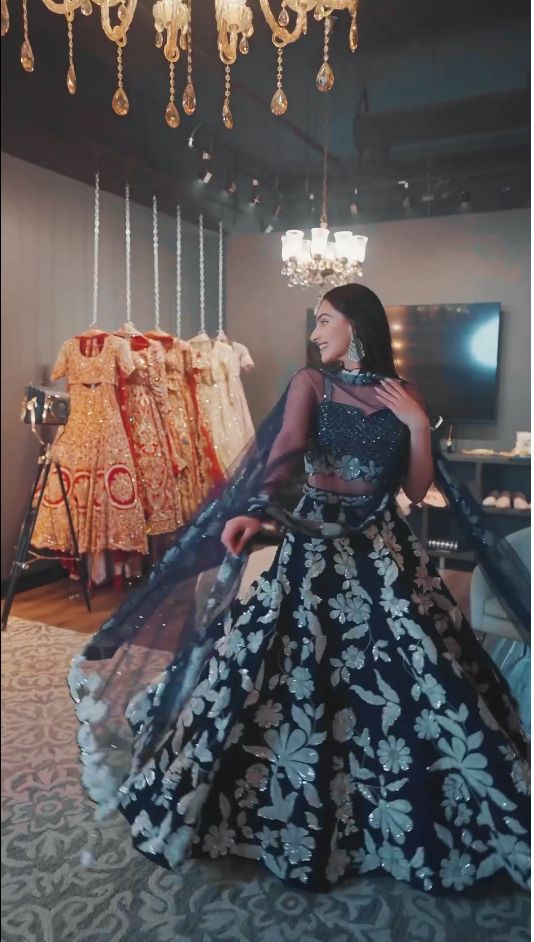 Buy Latest Designer Lehenga for Women Online - Joshindia