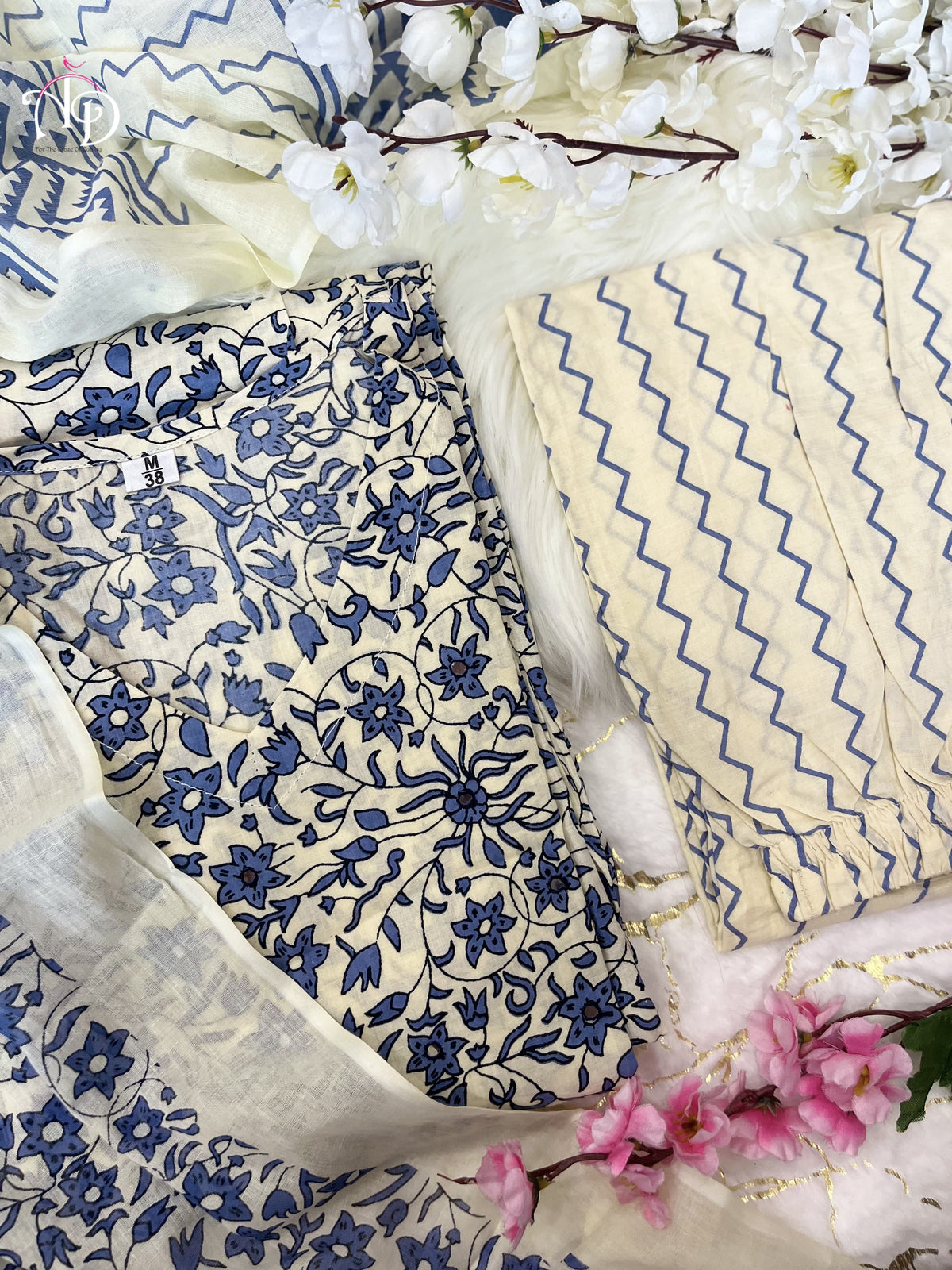 Buy Latest Cotton Suits for Women Online in India - Joshindia