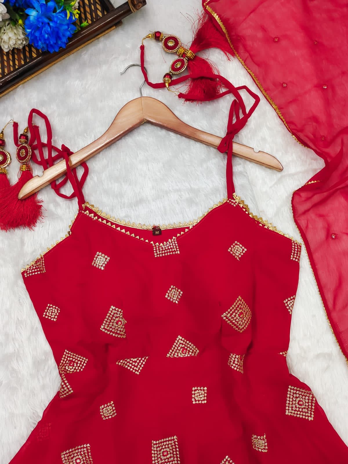 Buy Red Salwar Suits Online at Best Prices In India - Joshindia