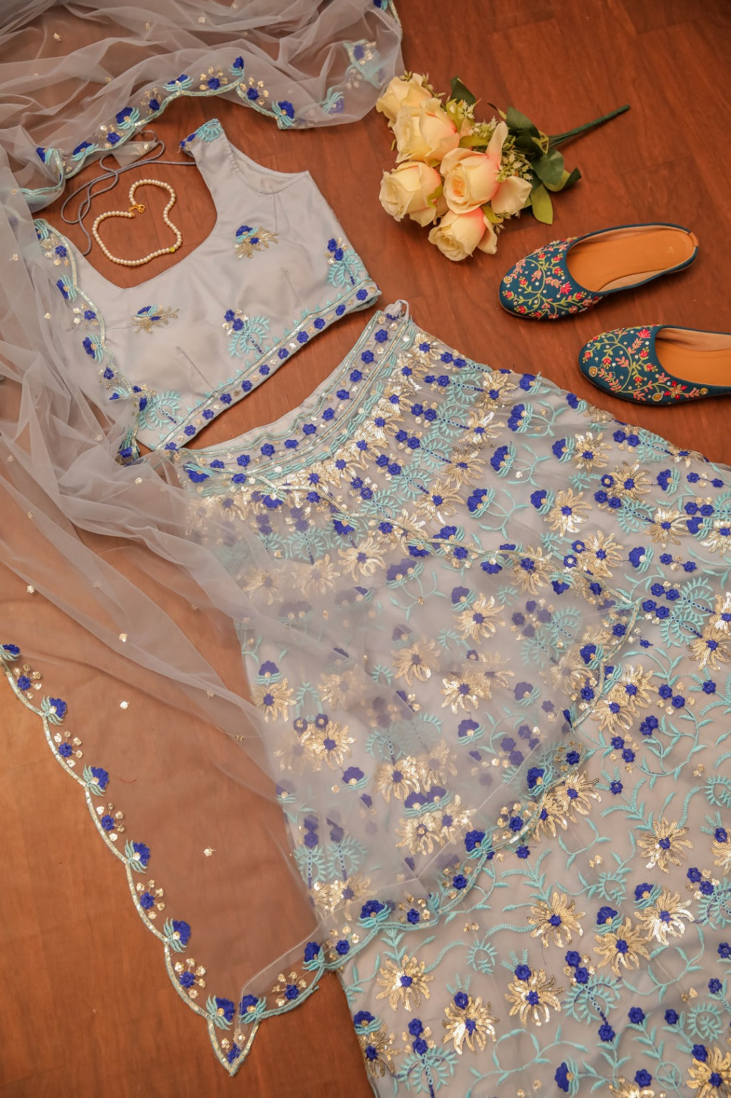 Buy Designer Lehenga Online - Joshindia