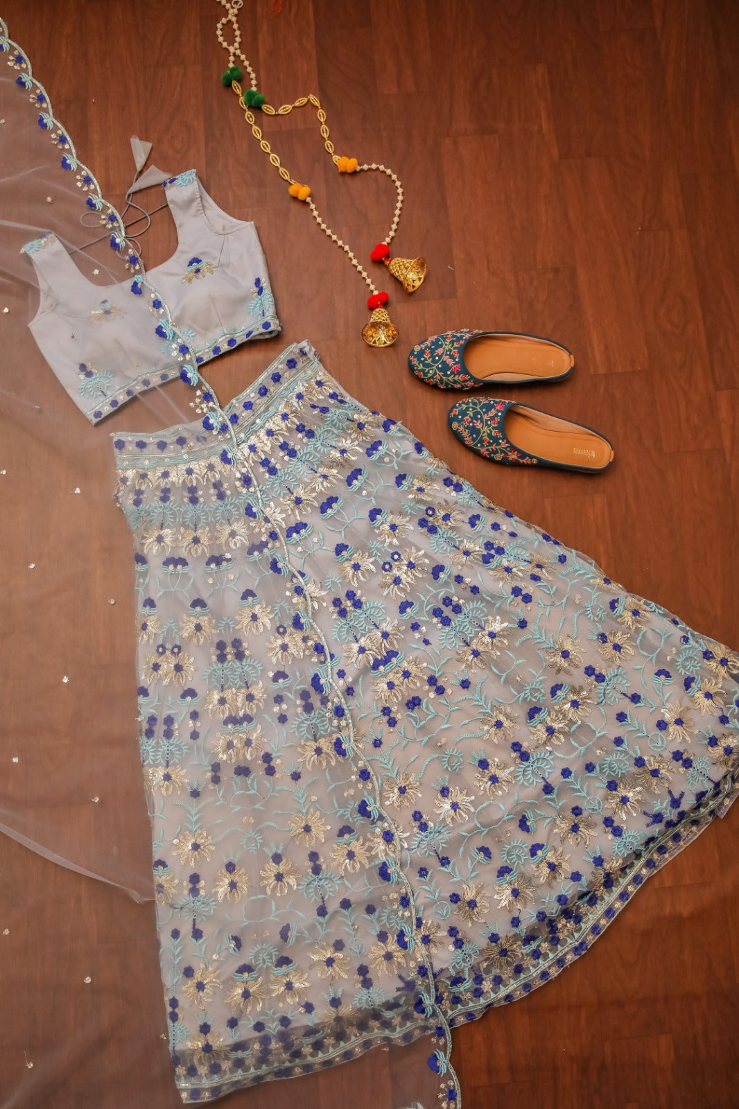 Buy Designer Lehenga Online - Joshindia