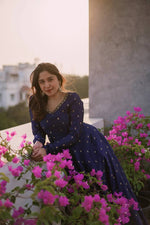 Beautiful Blue Chiffon Dresses for Any Occasion - Joshindia
