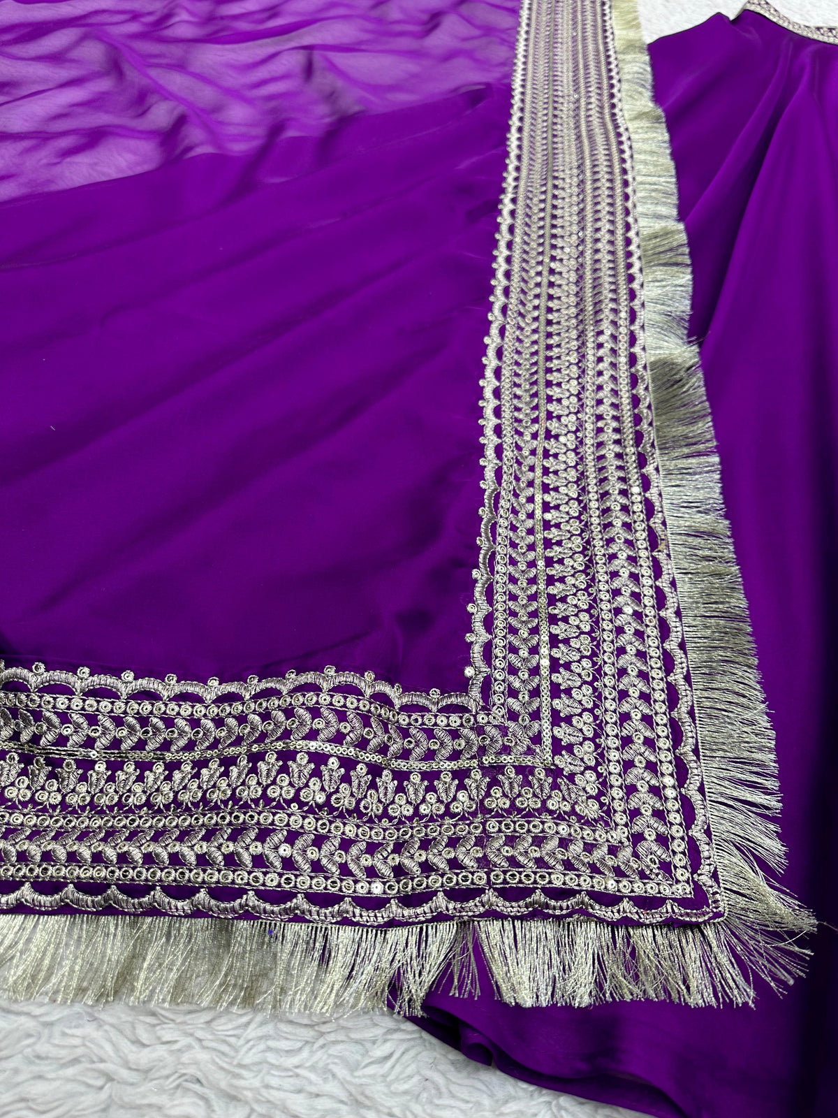 Purple Organza Lehenga With A Heavy Blouse And Dupatta - Joshindia