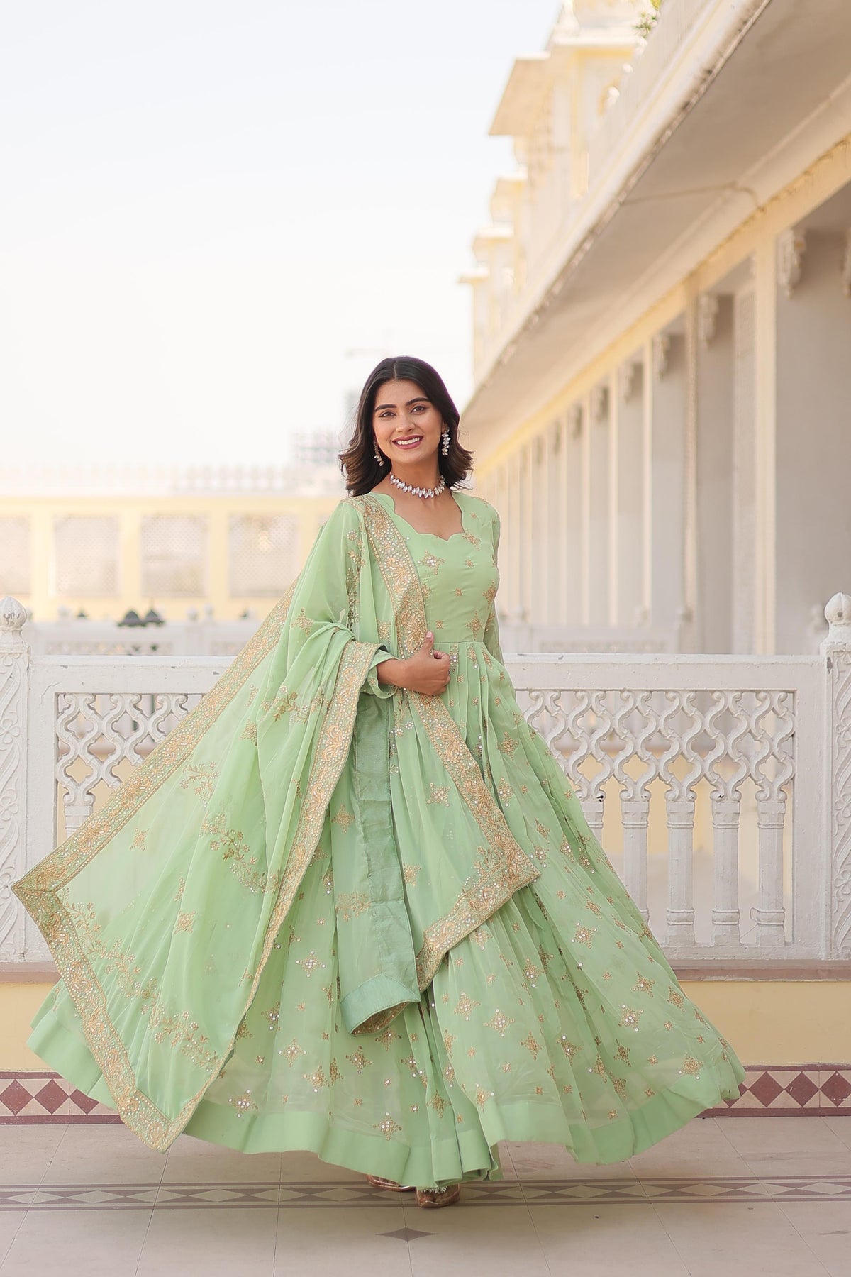 Designer Readymade Gown At Best Price Online - Joshindia