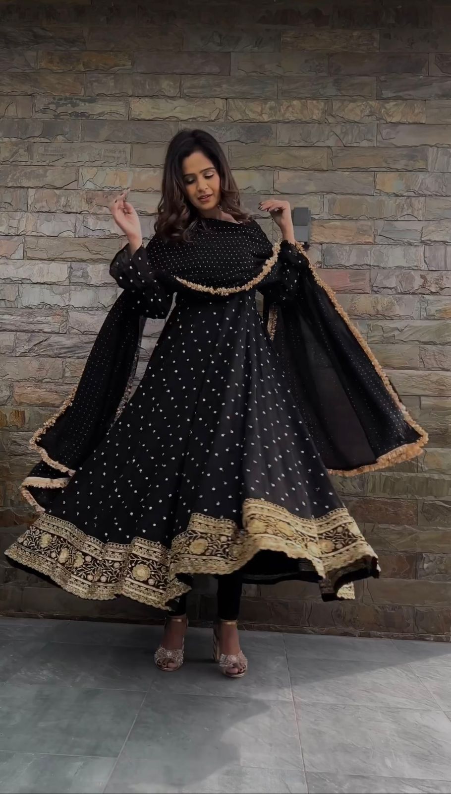 Black georgette thread and sequence work party wear anarkali suit - Joshindia