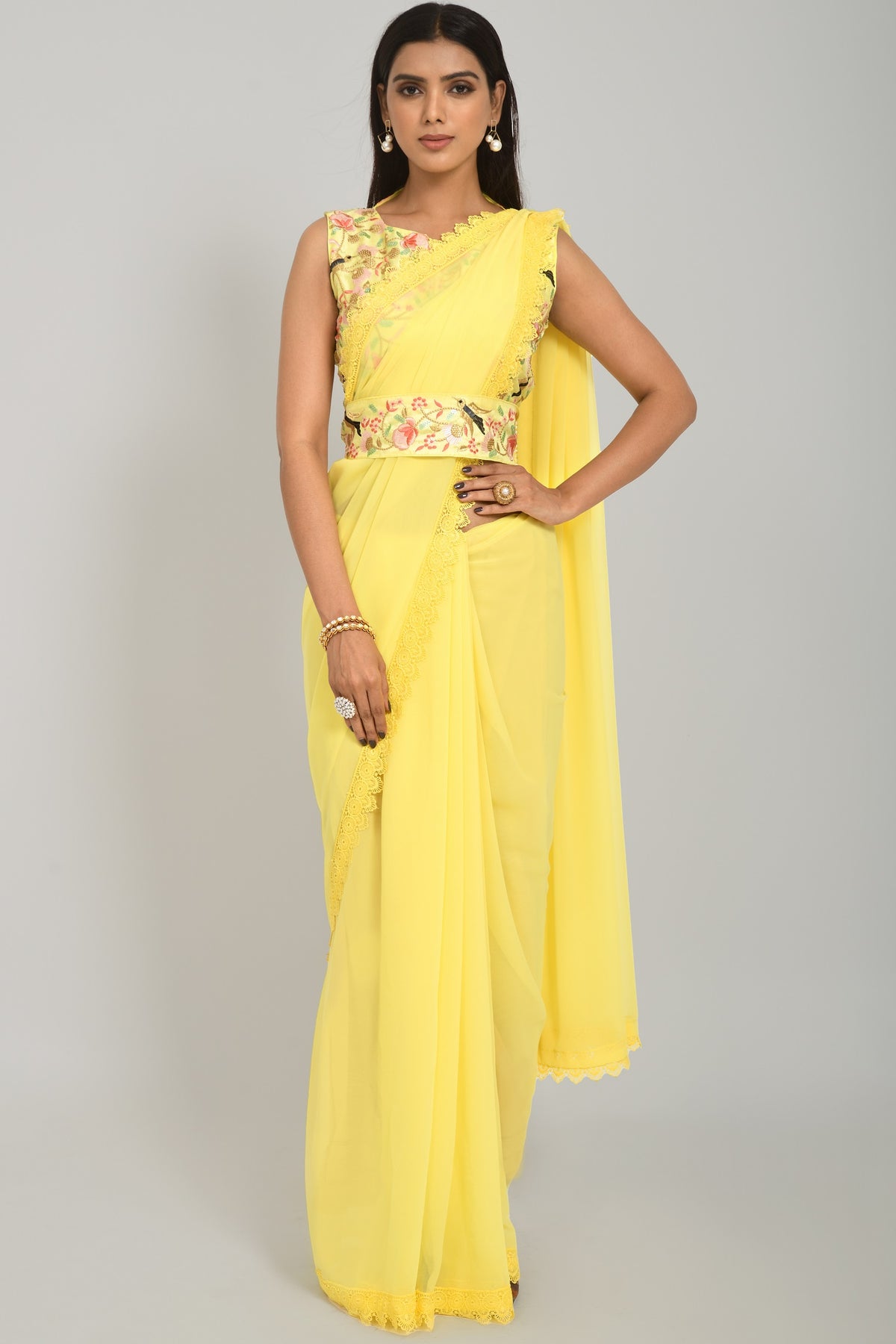 Buy Yellow Sarees Online at Best Prices In India - Joshindia