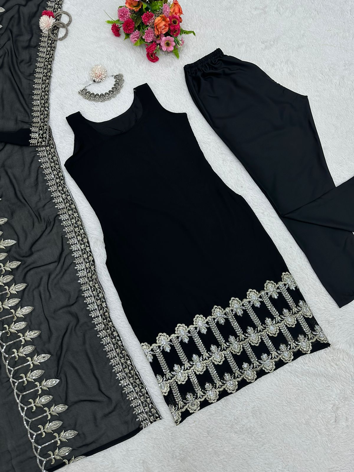 Shop for Women Kurtas, Suits & Kurtis Online in India - Joshindia