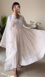 Buy White Kurtas For Women Online In India - Joshindia