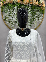 Buy White Kurtas For Women Online In India - Joshindia