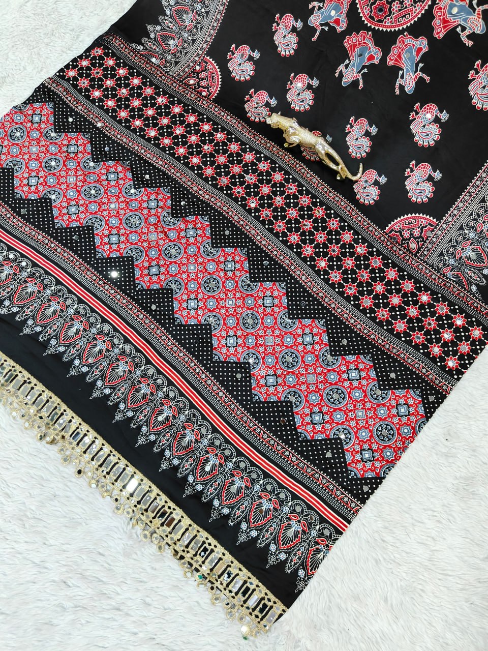 Premium Japan Satin Semi Gajji Silk Bandhani Saree with Peacock Pallu & Mirror Lace Border