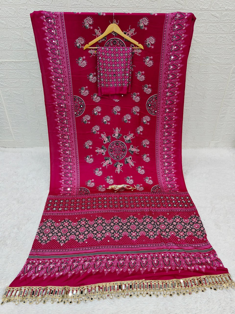 Premium Japan Satin Semi Gajji Silk Bandhani Saree with Peacock Pallu & Mirror Lace Border