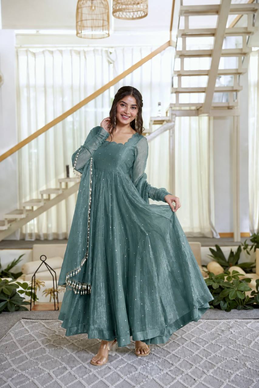 Gown with Pent & Dupatta Set – Elegant Ethnic Wear with Foil Work