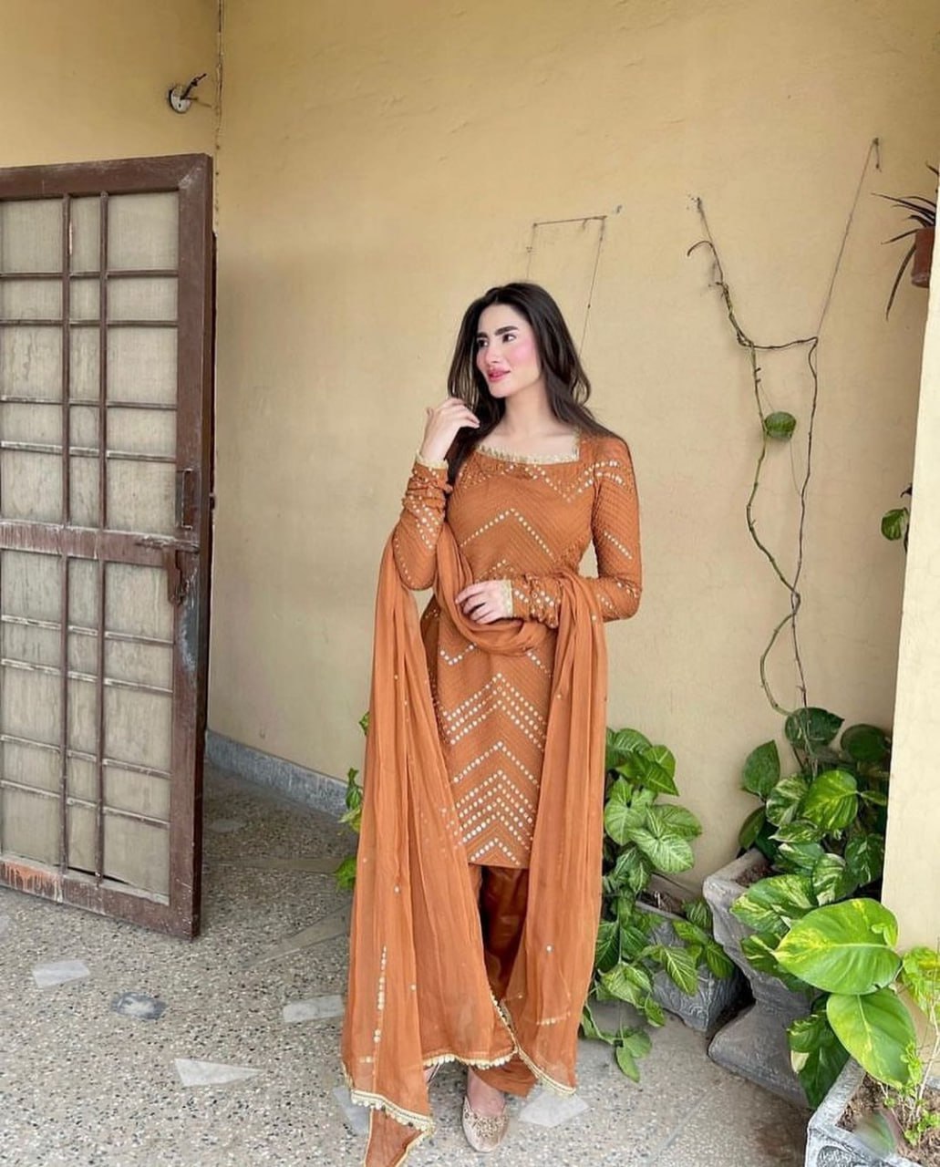 Shop for Women Kurtas, Suits & Kurtis Online in India - Joshindia