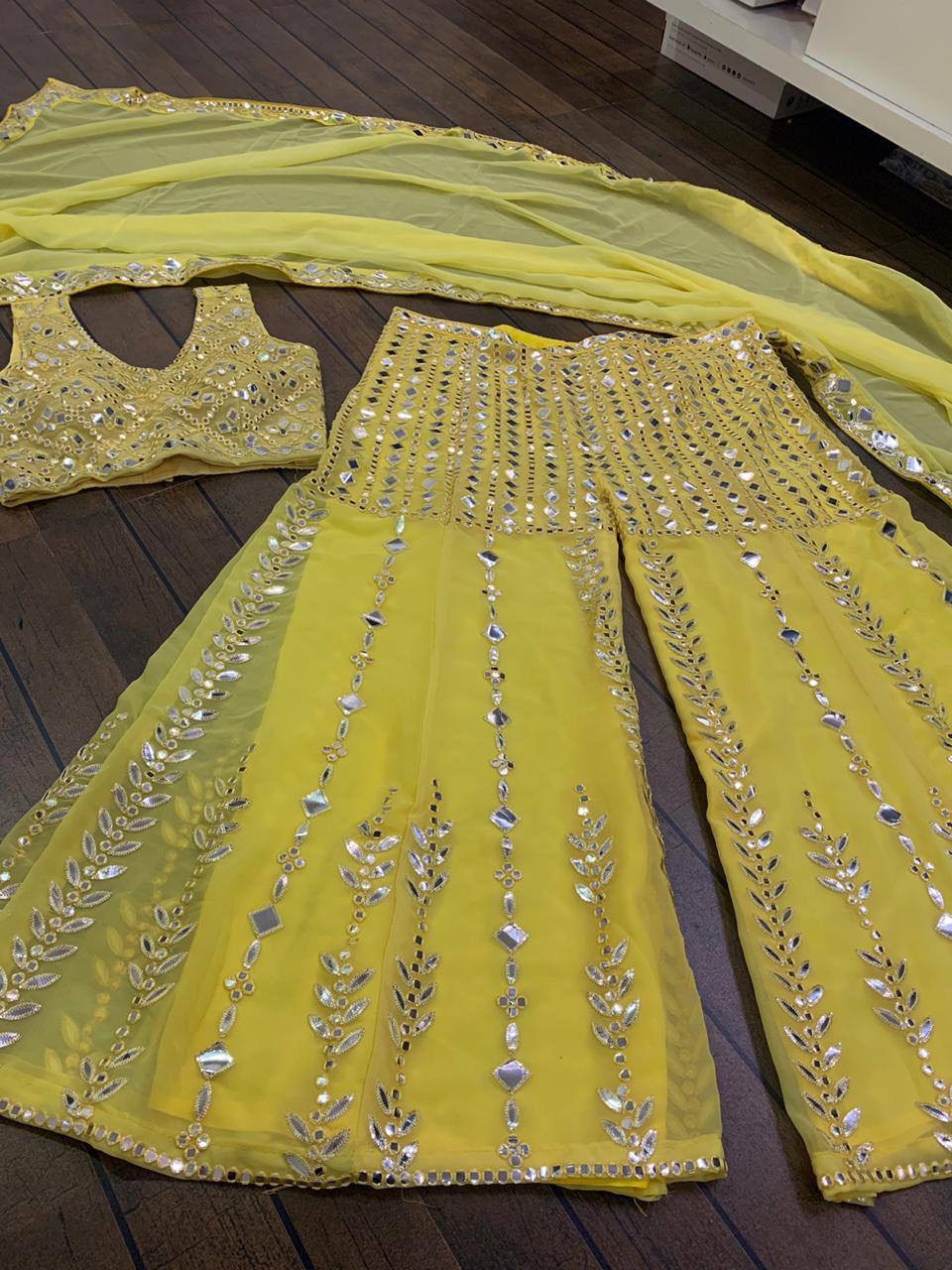 Buy Yellow Women Crop Tops online in India - Joshindia