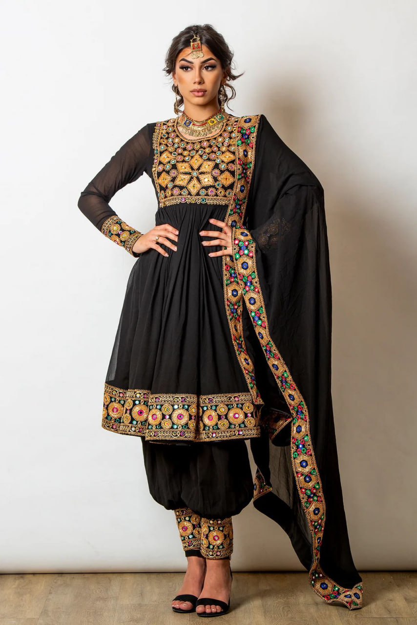 Buy Designer Kurtis for Women Online - Joshindia