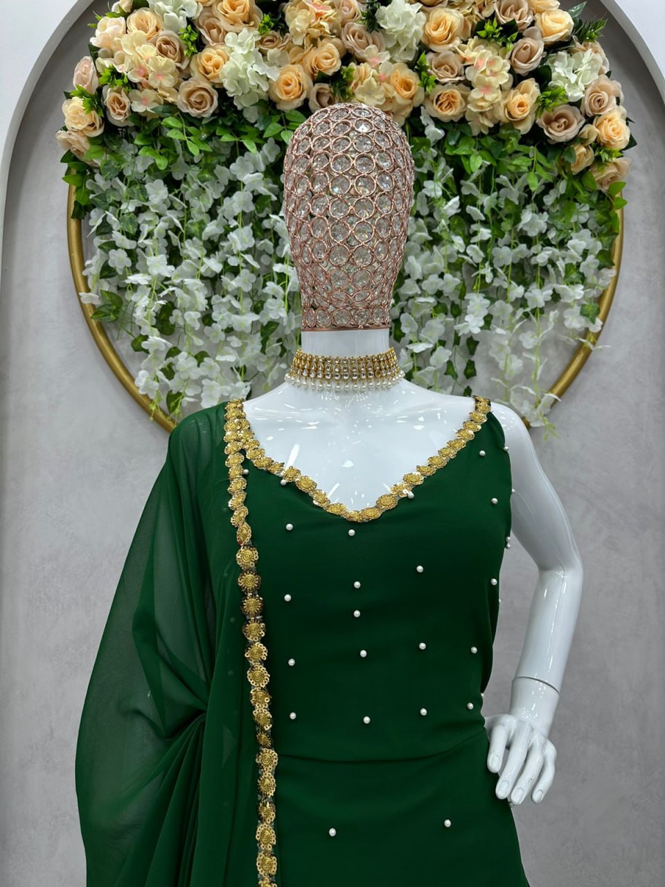 Buy Green Dupatta Kurtas Sets online in India - Joshindia