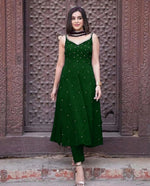 Buy Green Dupatta Kurtas Sets online in India - Joshindia