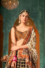Buy Banarasi Lehenga online at Best Prices in India - Joshindia