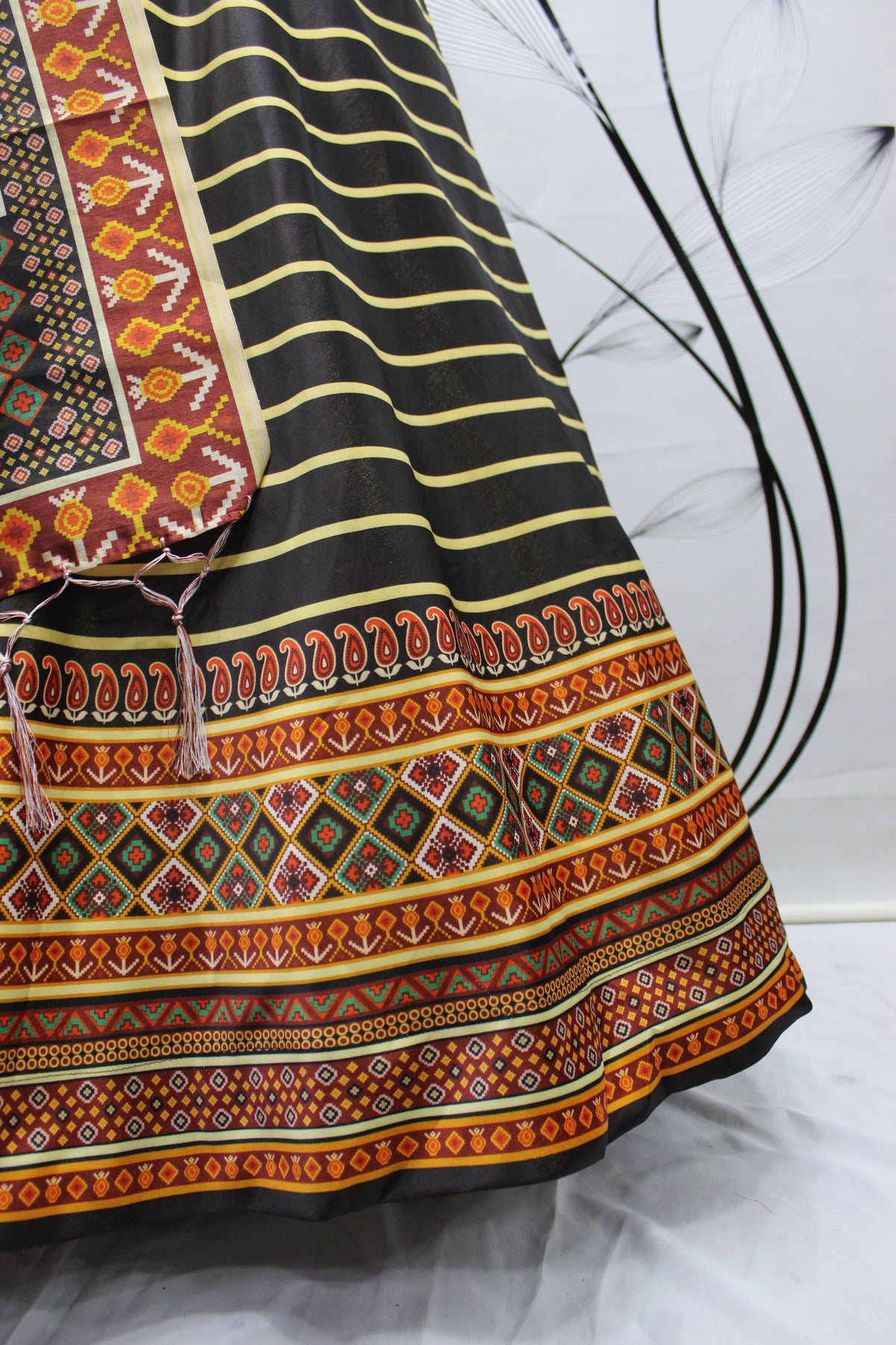 Buy Banarasi Lehenga online at Best Prices in India - Joshindia