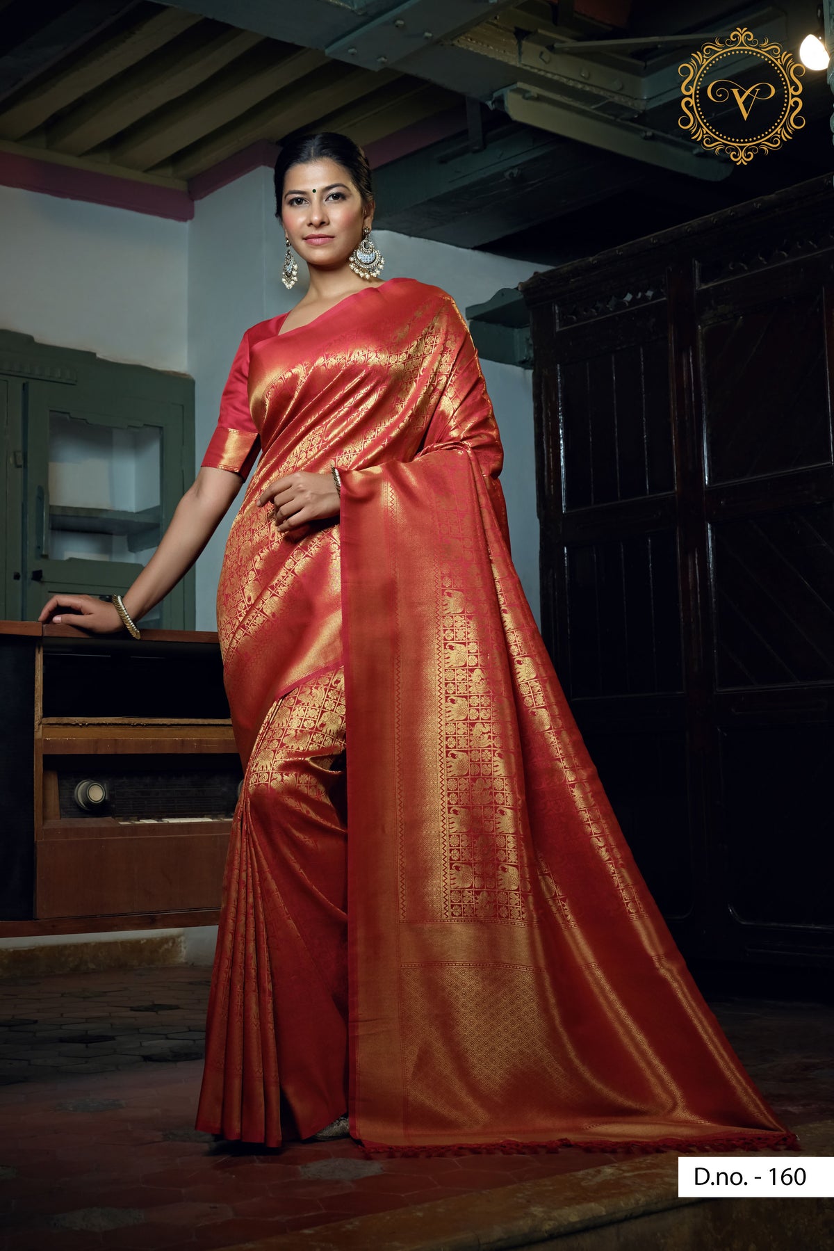 Beautiful red color pure kanjiveram silk saree online - Joshindia