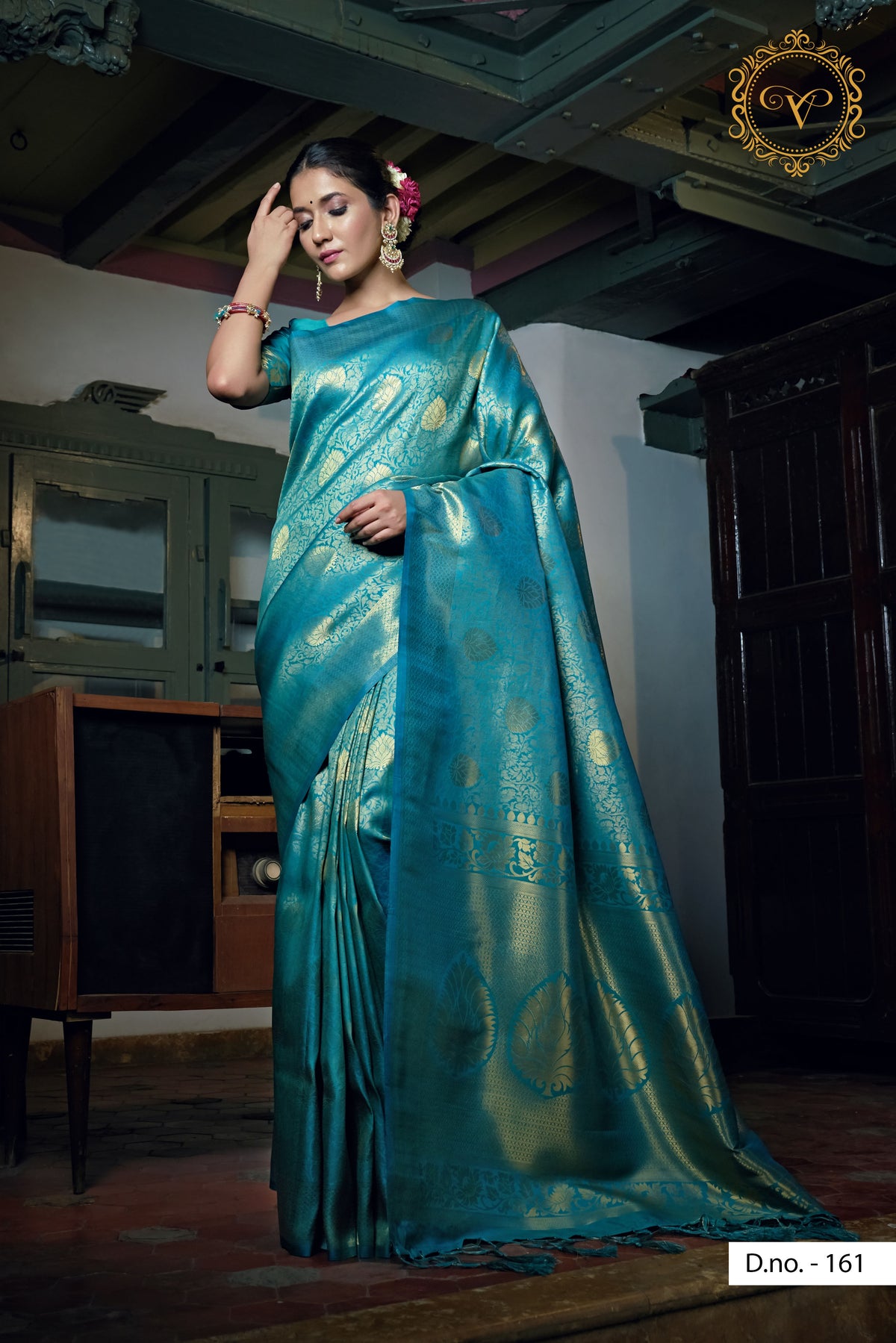 blue color pure kanjiveram silk saree online - Joshindia