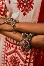 Buy White and Red Lehenga Choli for Navratri Online at Joshindia.com - Joshindia