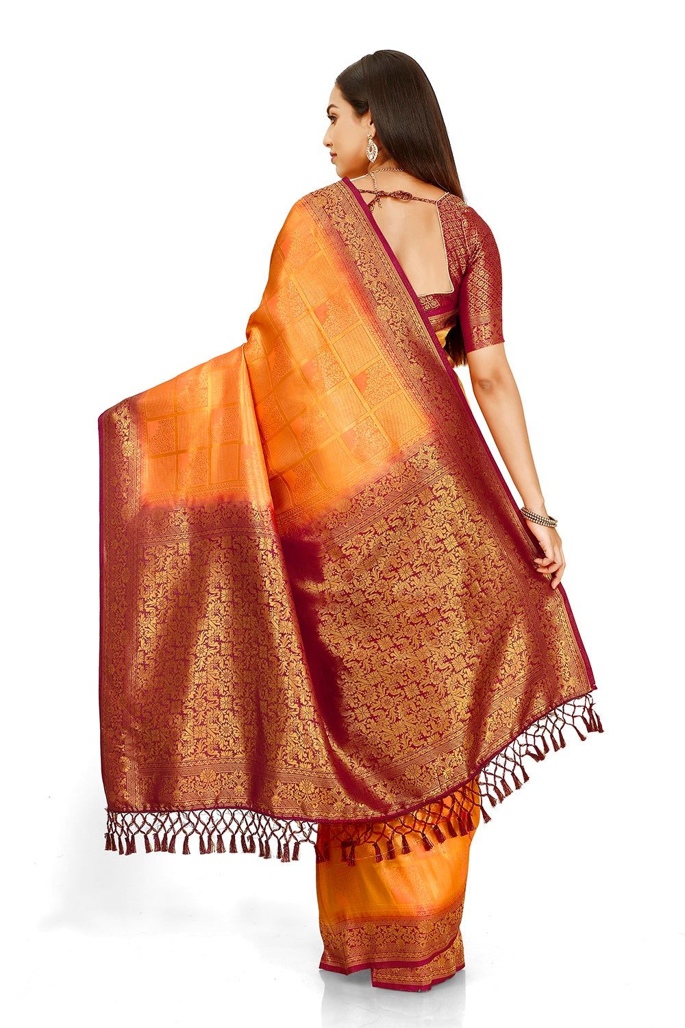 Beautiful silk saree Buy online - Joshindia
