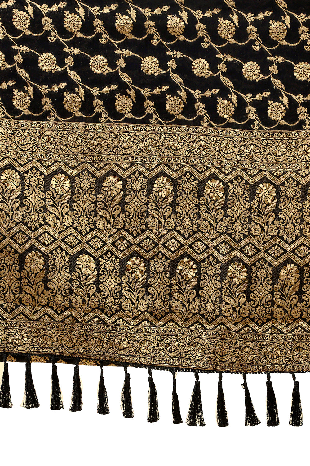 Black color Kanjivaram silk saree Buy Online - Joshindia