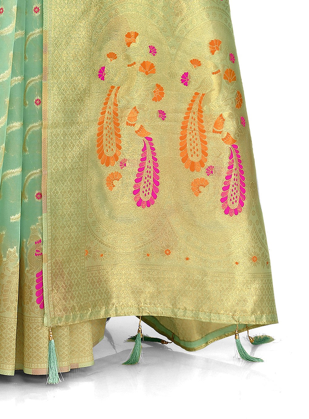 Glorious Green color kanjivaram silk saree Buy Now - Joshindia