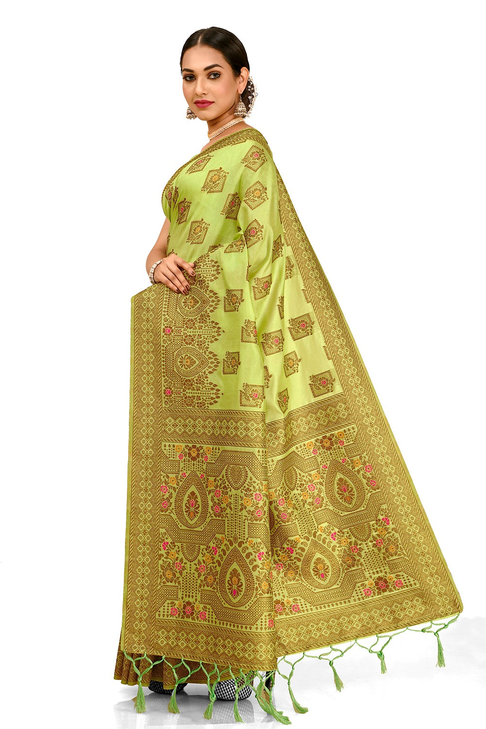 Mehandi Green Color kanjivaram silk saree At Affordable price - Joshindia