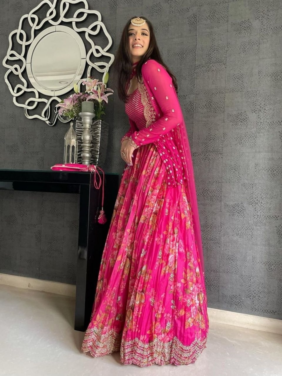 Buy Best Indo Western Outfit Online in India - Joshindia